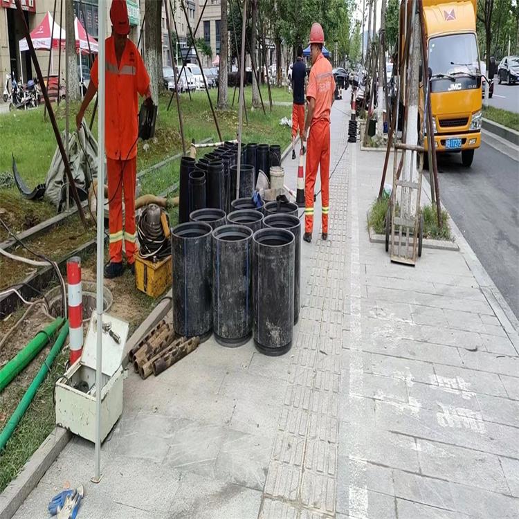 临河管道短管置换修复